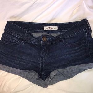 Hollister jean shorts!